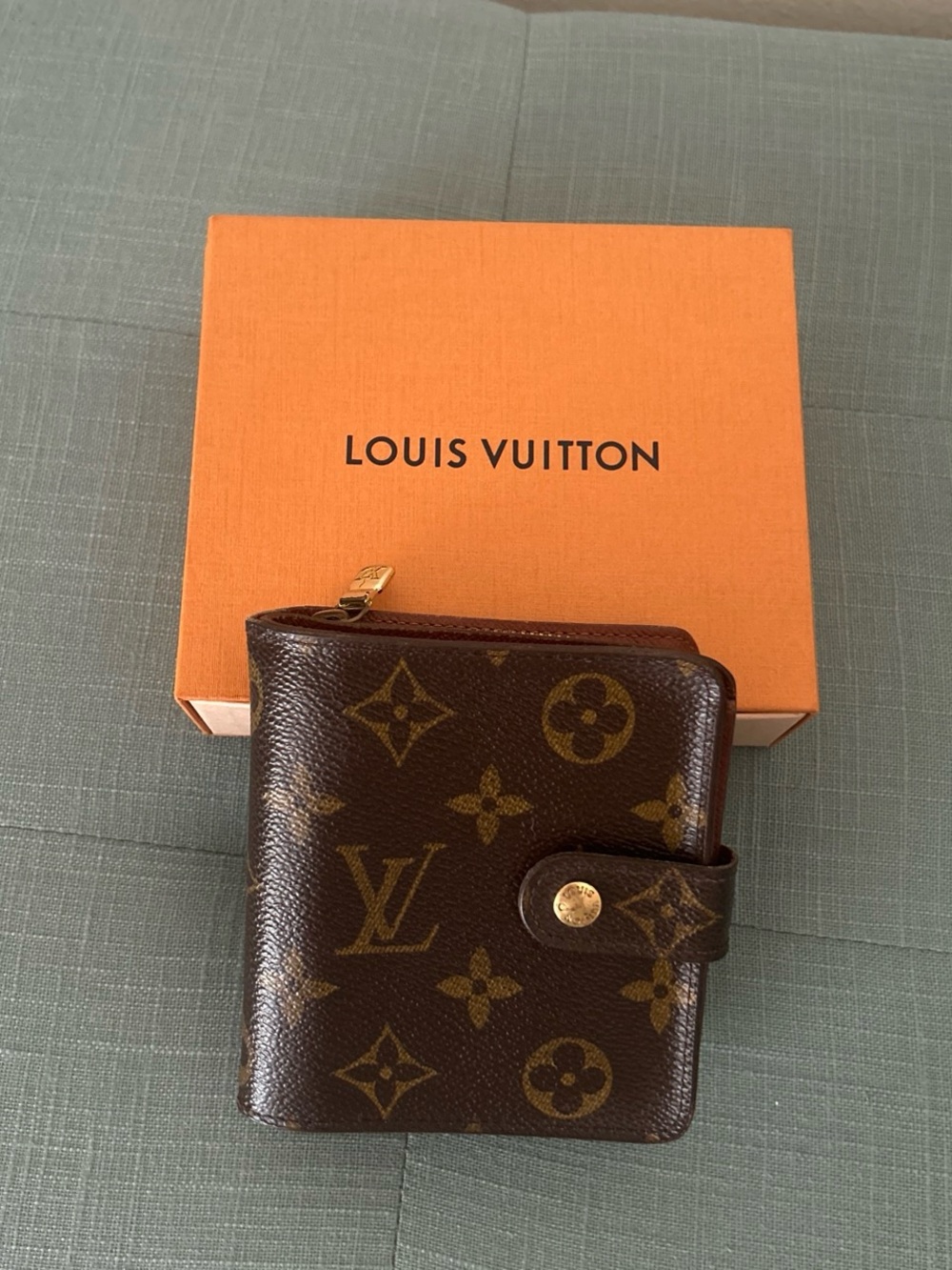Louis Vuitton Monogram Bifold Wallet in Brown and Gold
